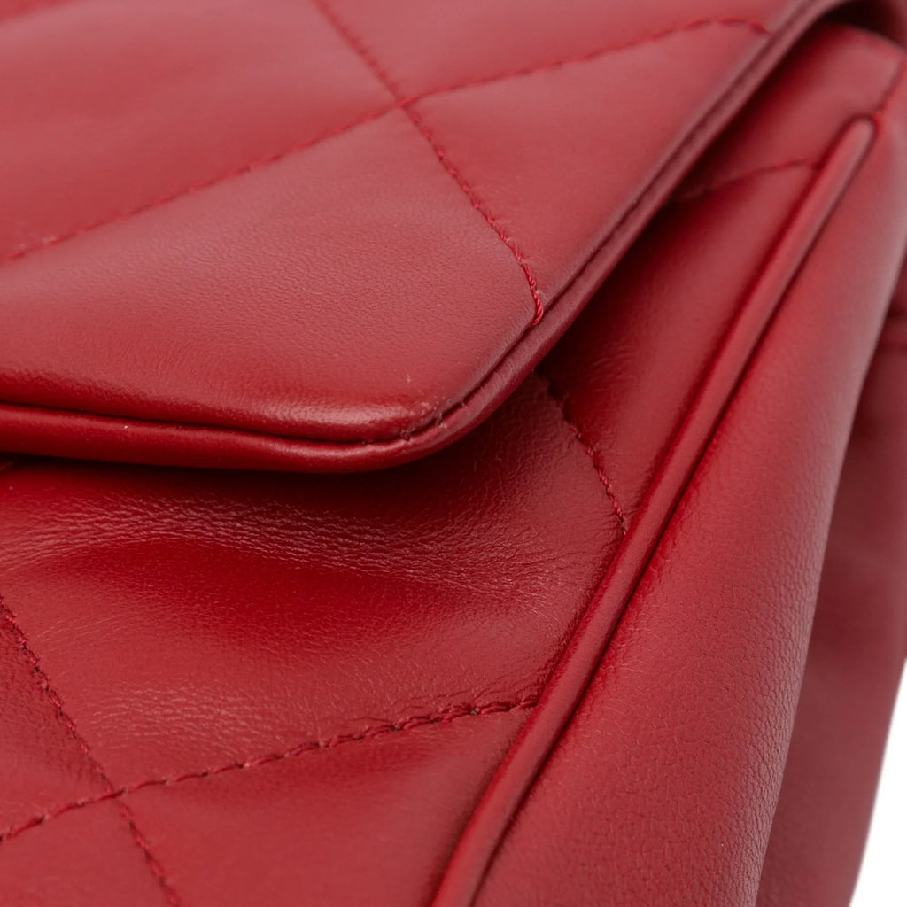 Lambskin Leather Authenticated (Good) Carry Unisex Red Small Easy Satchel Bag Pre-Owned Flap