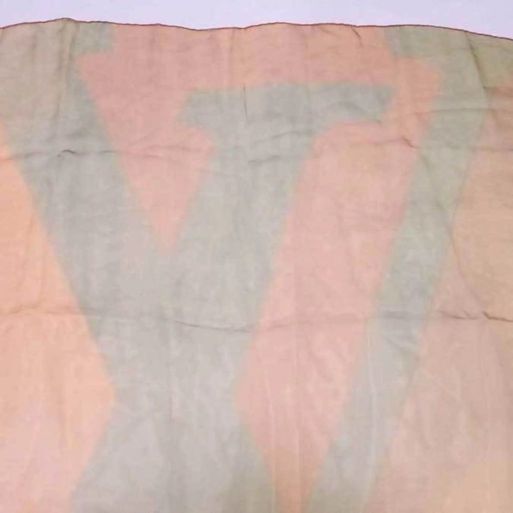 100% x Green Orange Pre-Owned LV Women's (Good) Silk Logo Scarf Yellow