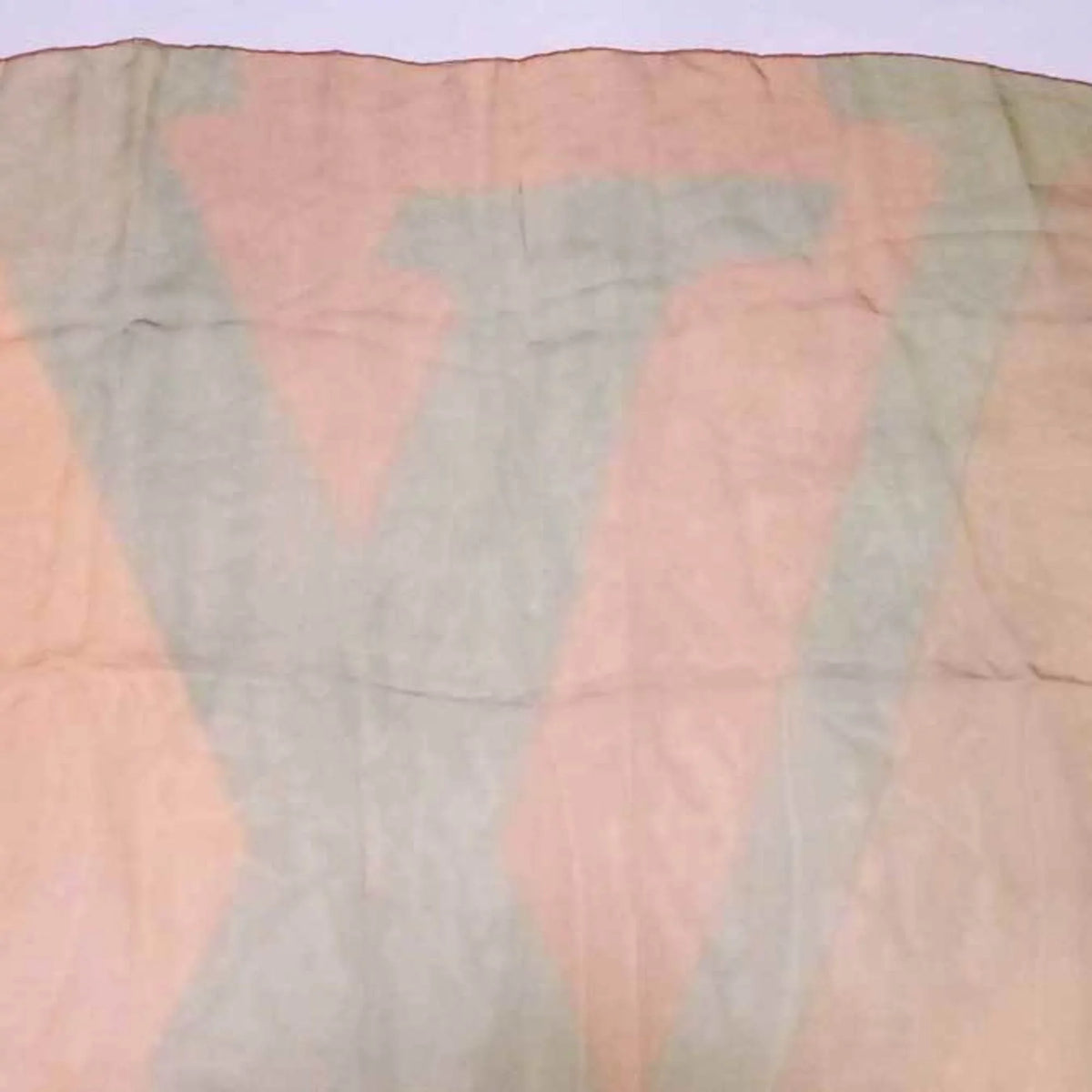 100% x Green Orange Pre-Owned LV Women's (Good) Silk Logo Scarf Yellow