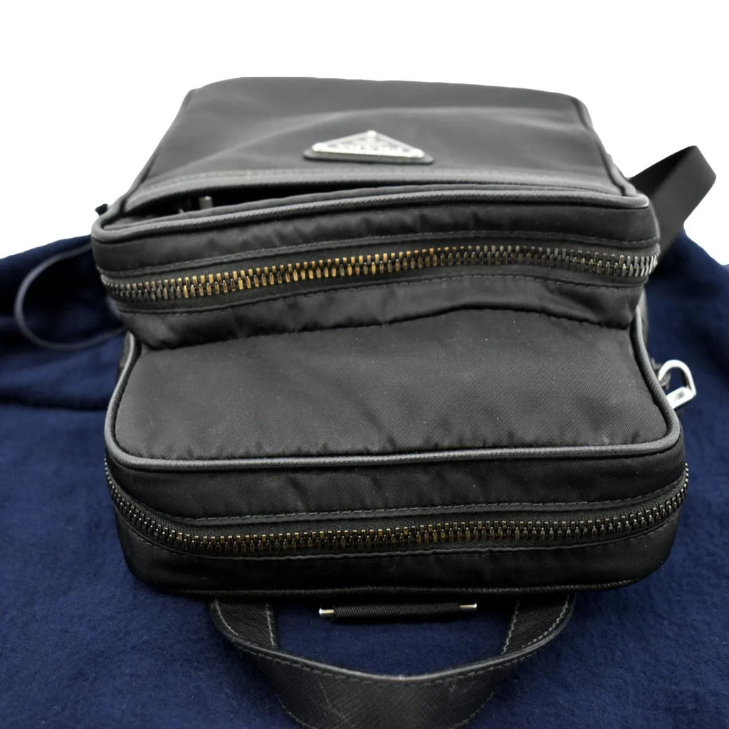 PRADA 2vz026 Pre-owned Nylon Black Bag Backpack