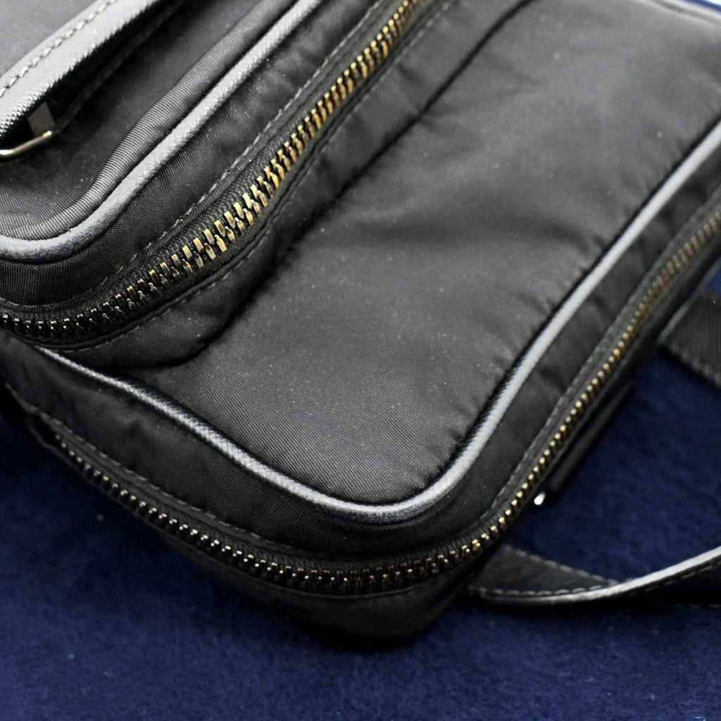 PRADA 2vz026 Pre-owned Nylon Black Bag Backpack