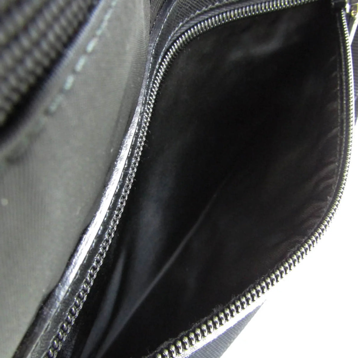Prada Women,Men Leather,Nylon Pre-Owned (Good) Shoulder Bag Black