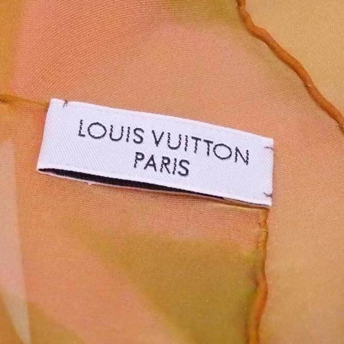 100% x Green Orange Pre-Owned LV Women's (Good) Silk Logo Scarf Yellow