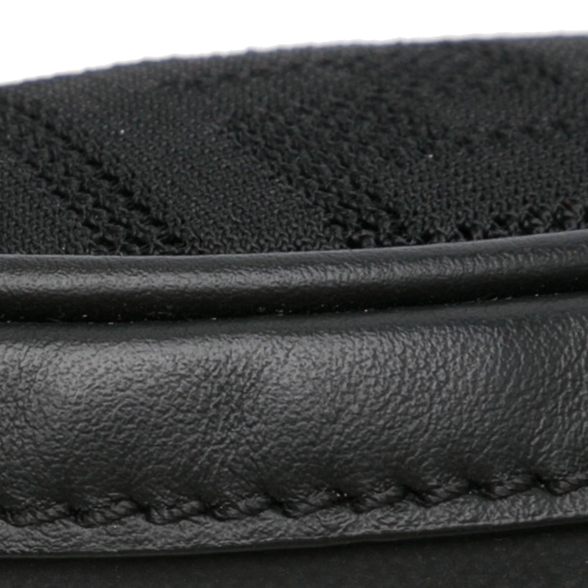 Black FF Belt Grace Pre-Owned Unisex Pocket Fabric Fendi Bag Authenticated Neoprene (Good) Vitello Knit Perforated