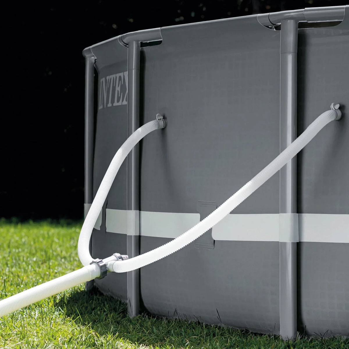 x 52" Pool Vacuum & Above Ultra Pump XTR Intex 18' Ground Set Robot with