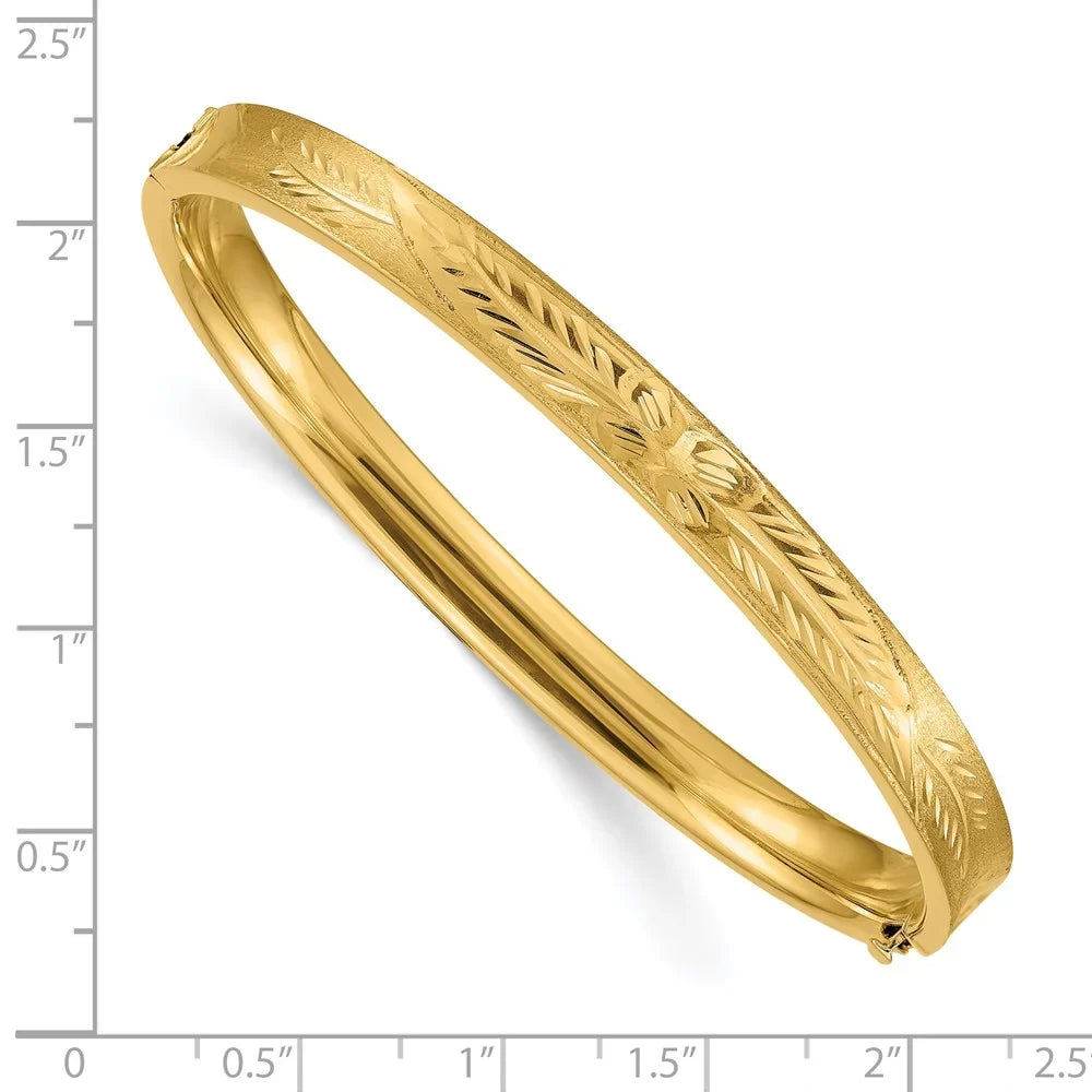 Diamond-cut 14k Bangle QCC4/16 Hinged Concave Bracelet 4/16