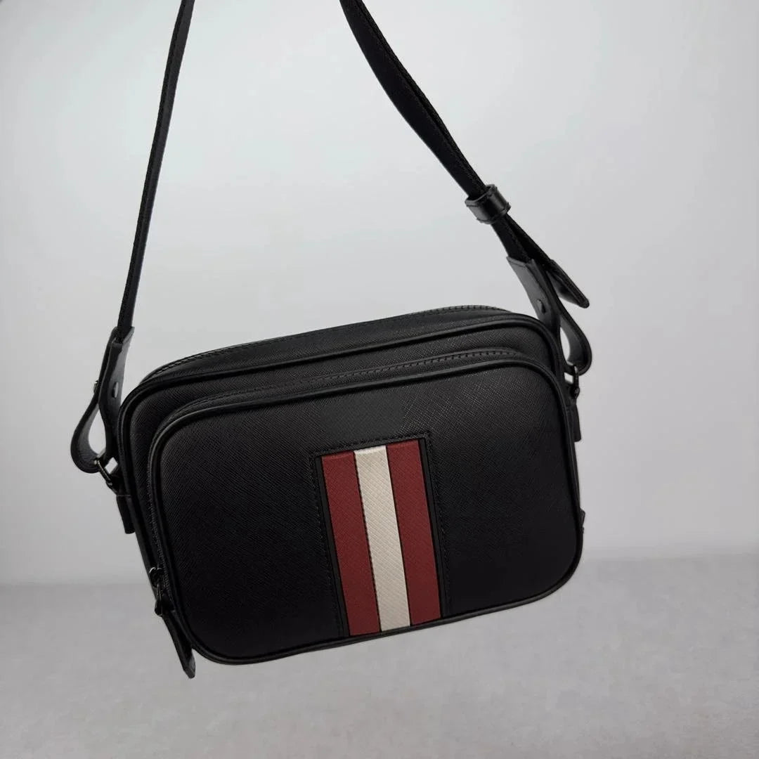 Bag Bag Bag Business Commuter Chest Men's Genuine Luxury Casual Crossbody High Shoulder Bag Leather design Shoulder B grade