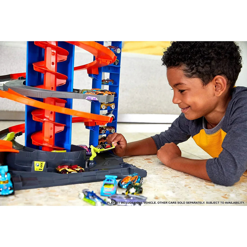 Storage Mega 4+ City Hot Playset with Garage for Cars, Wheels Over Ages 60