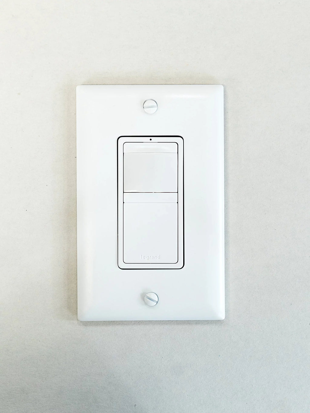 Light Switch White amps Legrand Radiant Almond, pk Sensor Motion Ivory, 15 1
