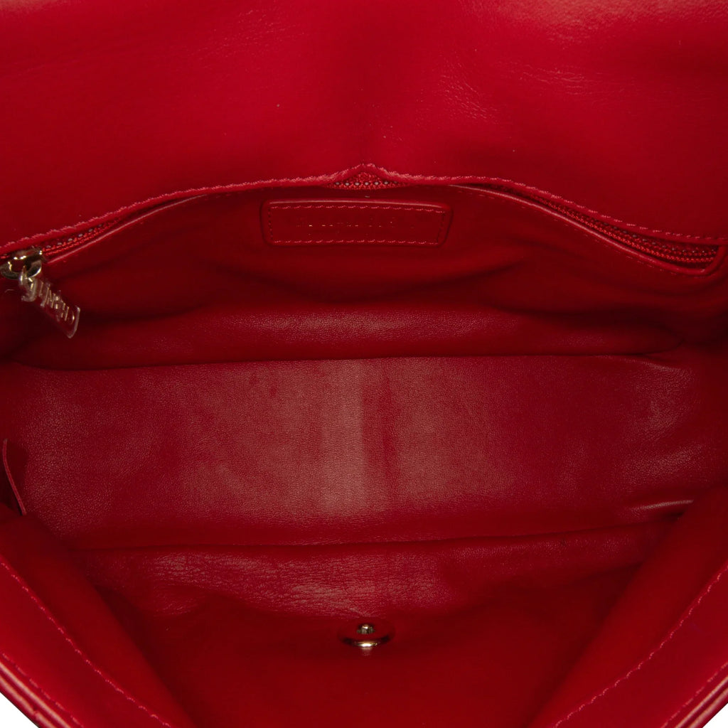 Lambskin Leather Authenticated (Good) Carry Unisex Red Small Easy Satchel Bag Pre-Owned Flap